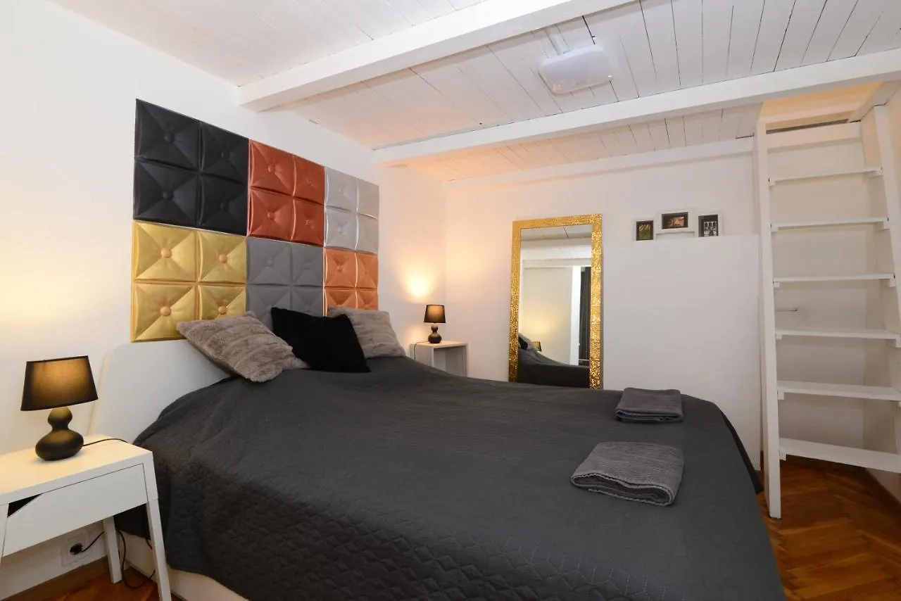 Your Place Apartman بودابست شقة