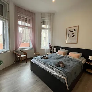  Apartment D58 In The Center